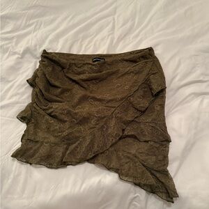 Elegant green Lace Skirt- Mars the label